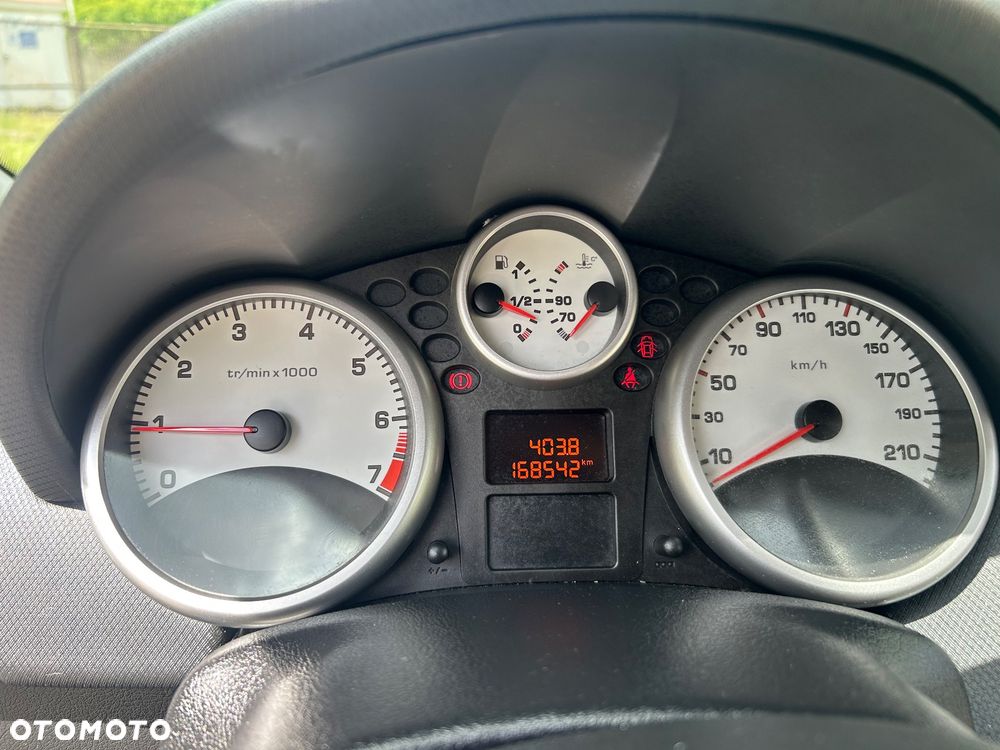 Peugeot 207 1.4 Trendy - 24
