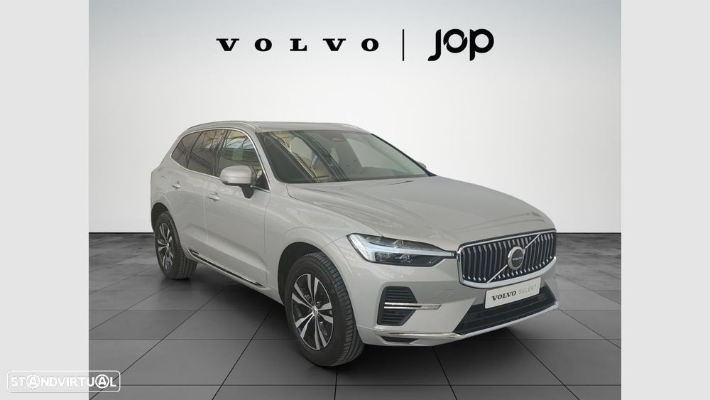 Volvo XC 60 2.0 T6 PHEV Core AWD — fotografia 9