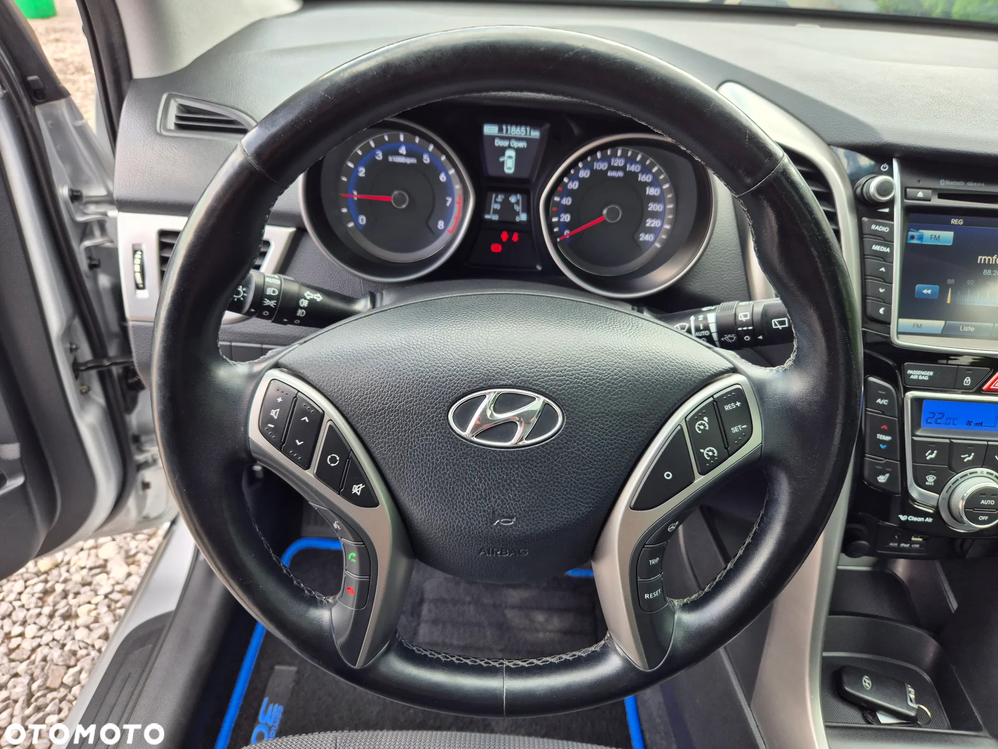 Hyundai i30 blue Kombi 1.6 GDi YES Gold - 29