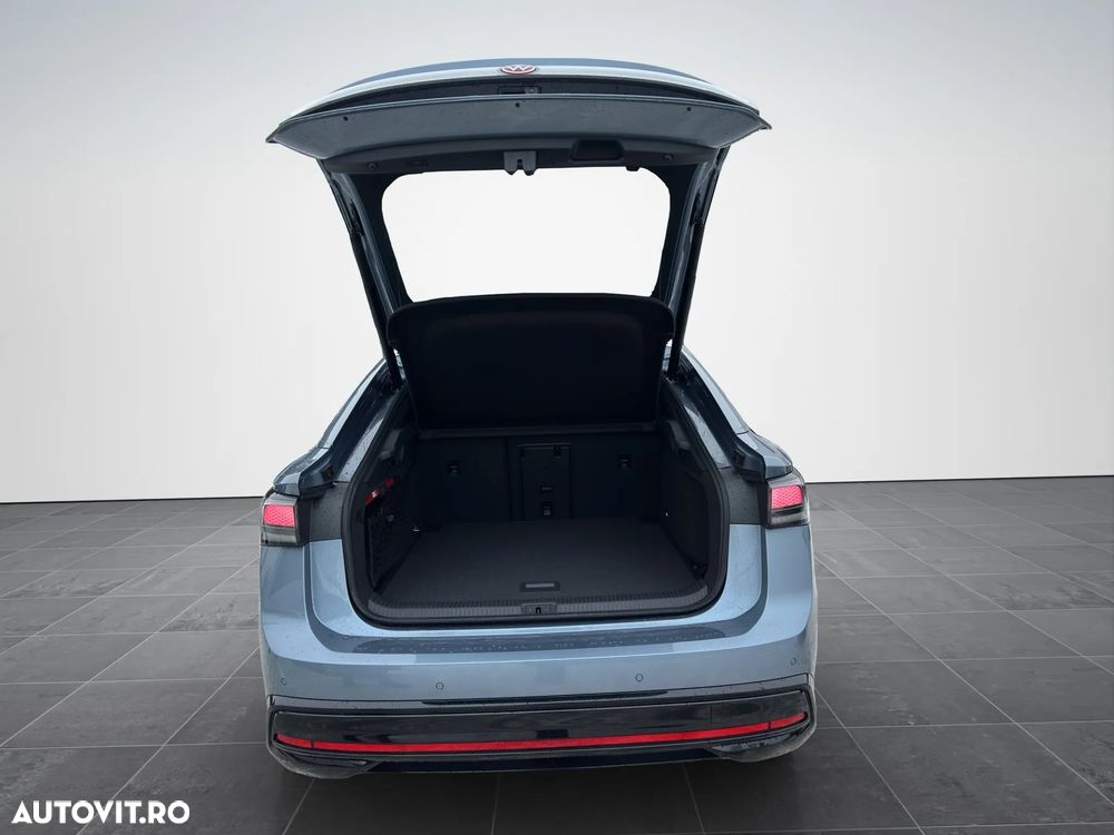 Volkswagen ID.7 77 kWh Pro - 12