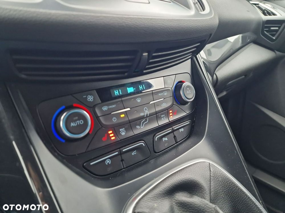 Ford Kuga 1.5 EcoBoost FWD ST-Line - 27