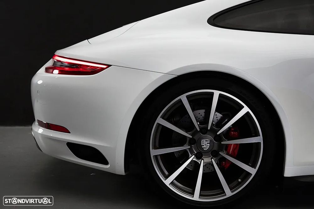Porsche 911 (991) Carrera 4 S PDK - 7