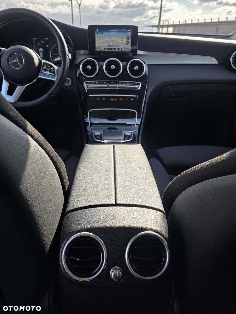 Mercedes-Benz GLC 200 d 4-Matic Business Edition - 18