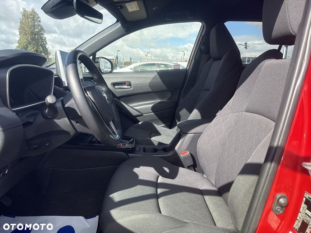 Toyota Corolla Cross 2.0 Hybrid Style - 17