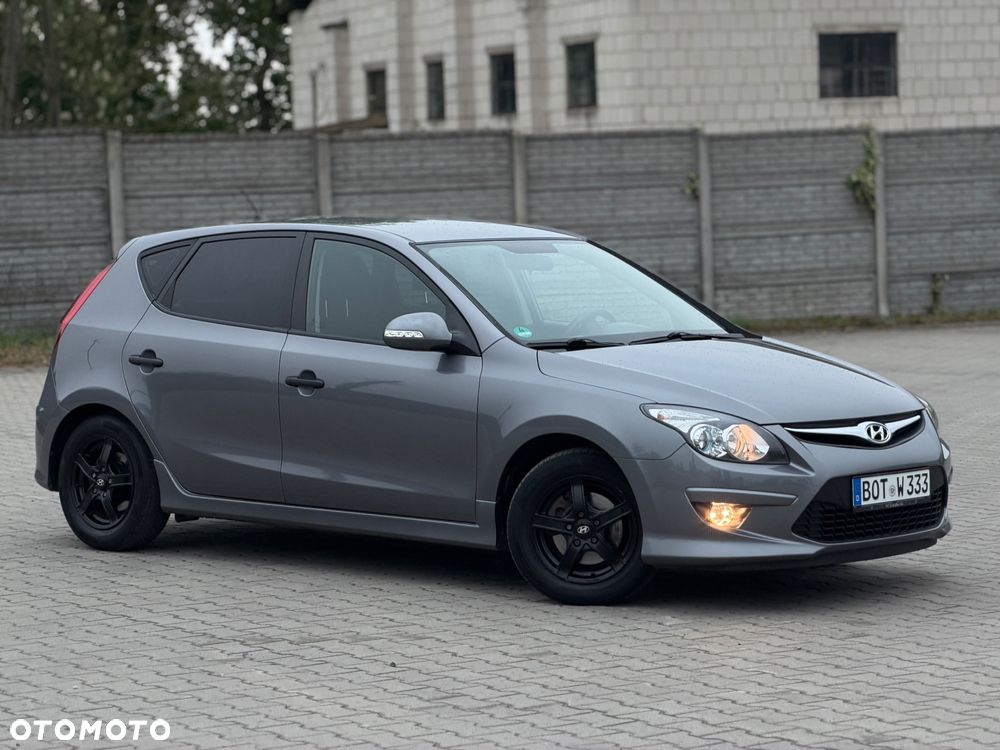Hyundai i30 1.4 Comfort - 13