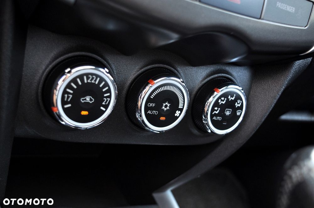 Mitsubishi ASX 1.6 2WD Diamant Edition - 32
