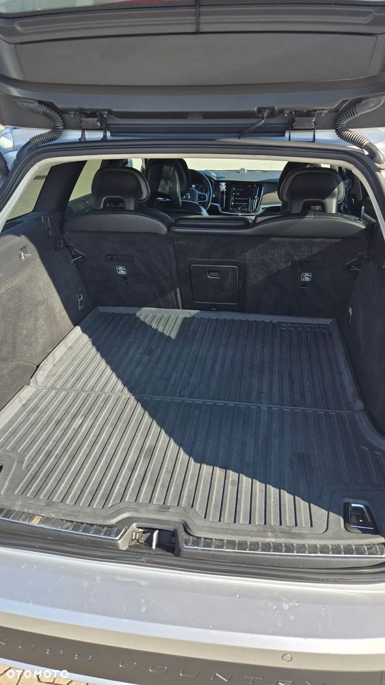 Volvo V90 Cross Country T5 AWD Pro - 12