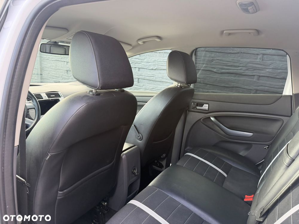 Ford Kuga 2.0 TDCi Trend - 15