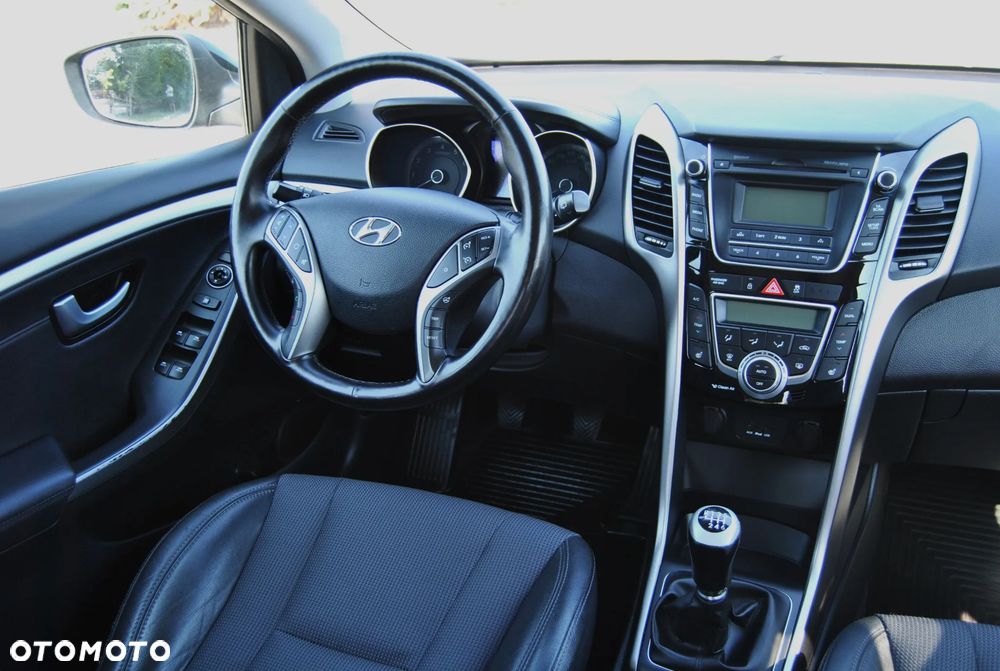 Hyundai i30 - 11