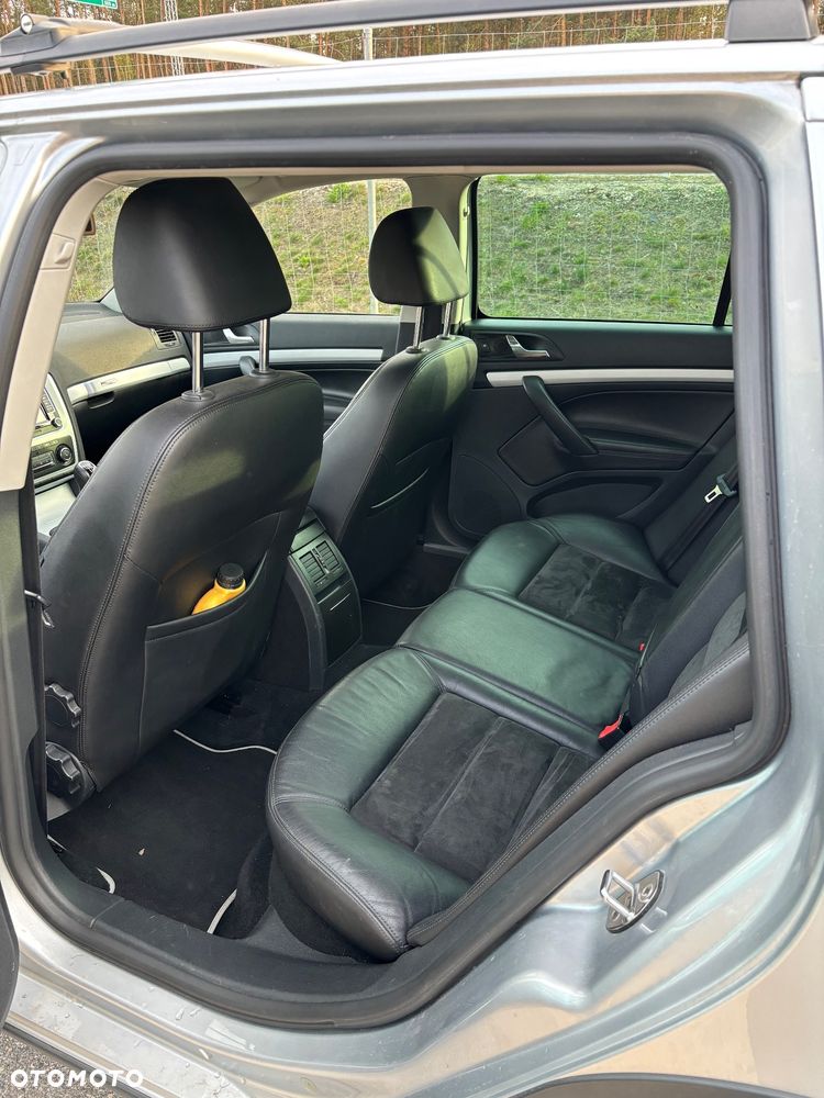 Skoda Octavia Scout 1.8 TSI - 23