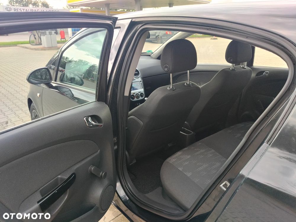 Opel Corsa - 21