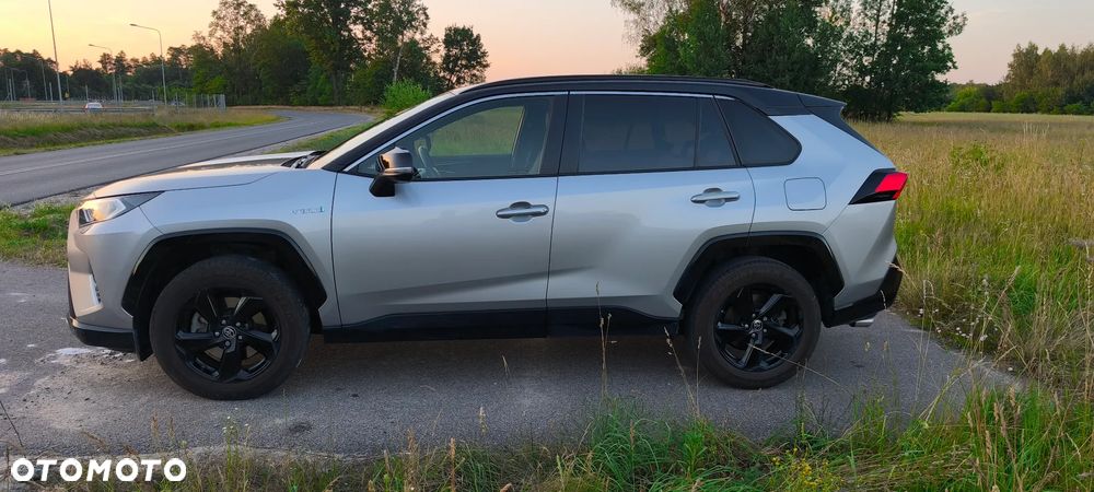 Toyota RAV4 - 5