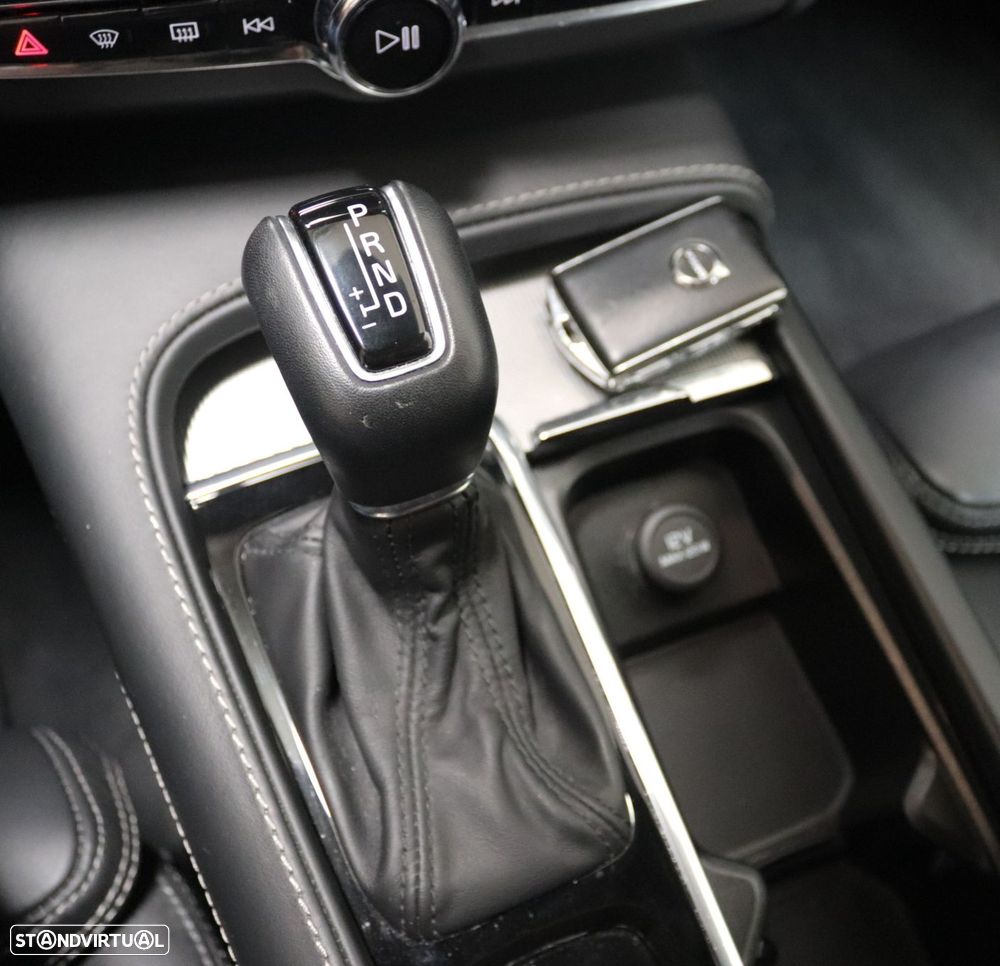 Volvo V90 2.0 D4 Inscription Geartronic - 25