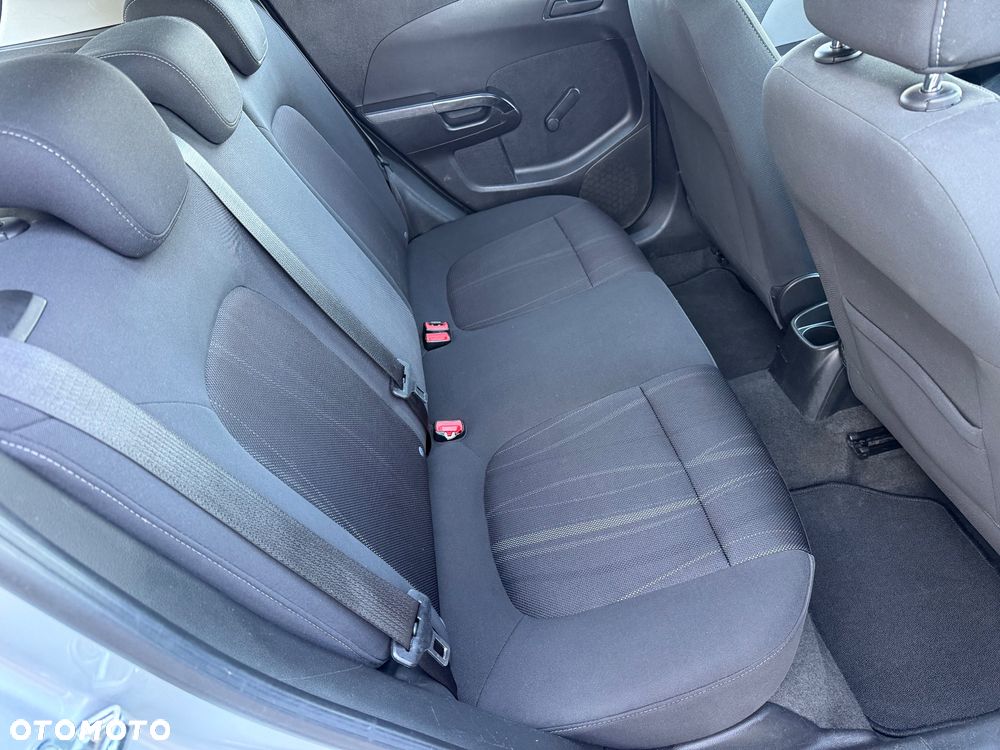 Chevrolet Aveo 1.2 LT+ - 33