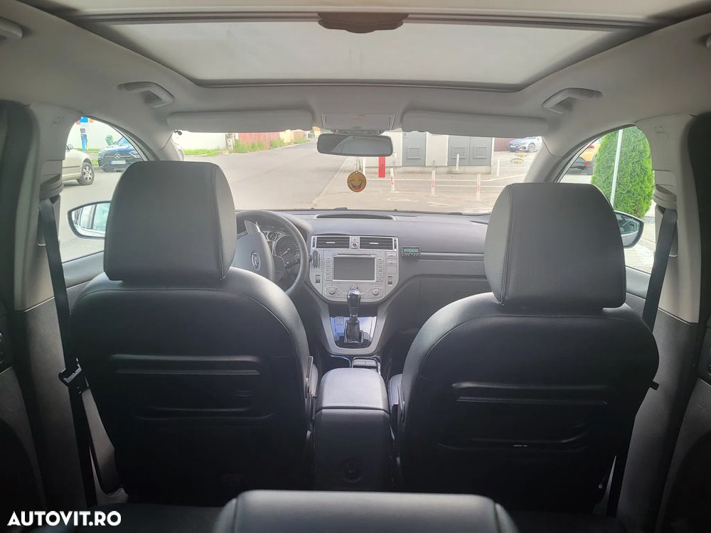Ford Kuga - 6