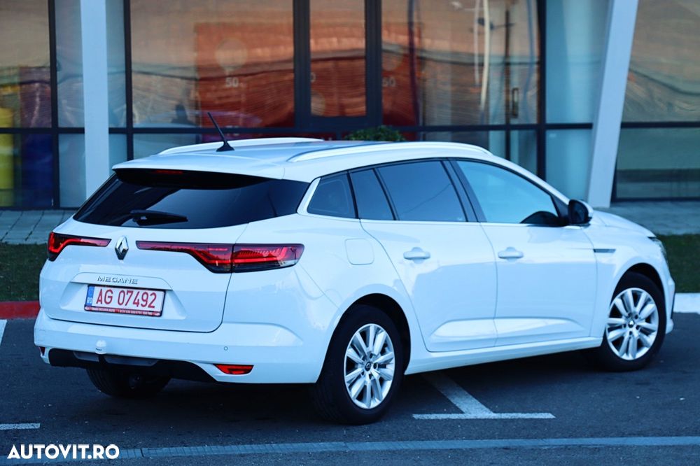 Renault Megane TCe GPF Zen - 4