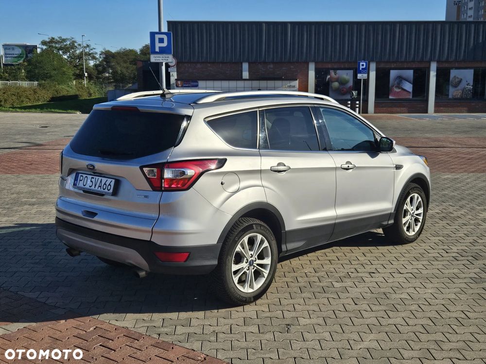 Ford Escape - 7
