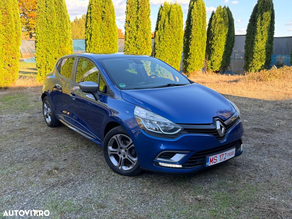 Renault Clio - 1