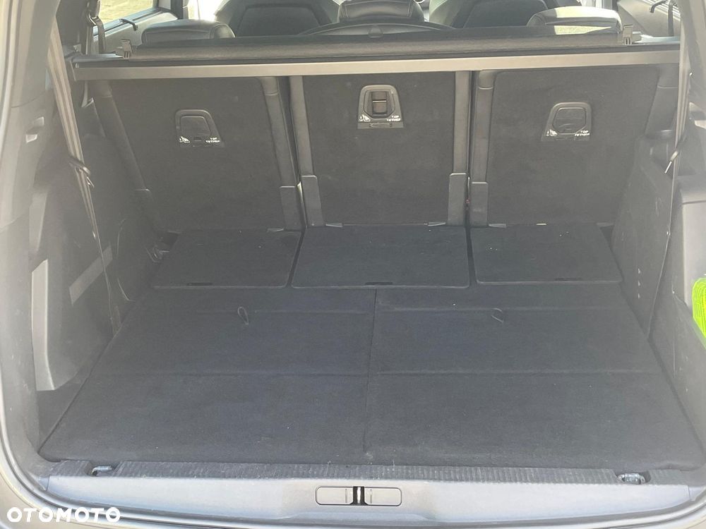 Peugeot 5008 - 15