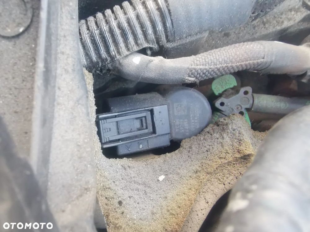 Wtryskiwacz Citroen Peugeot Ford 1.6 E-HDI 9802448680 1.6 TDCI - 1