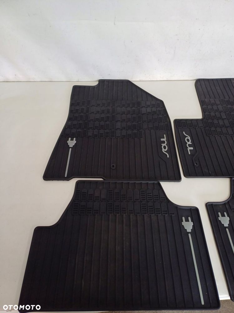 dywaniki wycieraczki gumowe komplet przód tył kia e-soul soul ev elektryk - 4