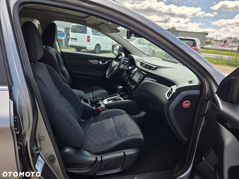 Nissan Qashqai 1.2 DIG-T Tekna Xtronic - 33