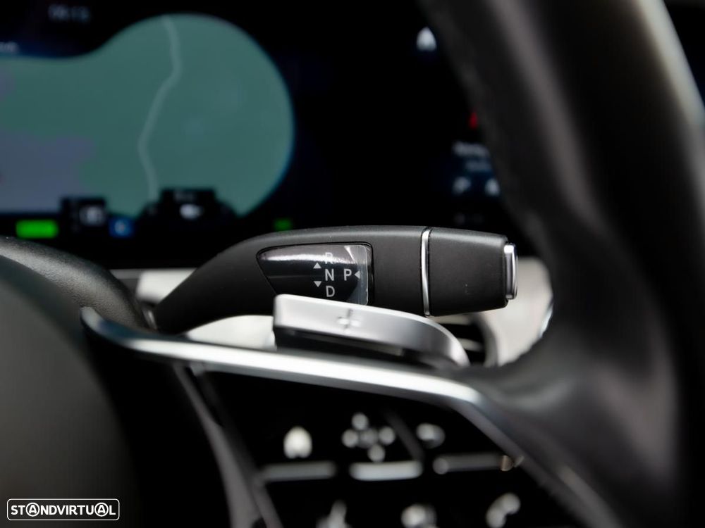 Mercedes-Benz E 300 de 4Matic 9G-TRONIC - 22