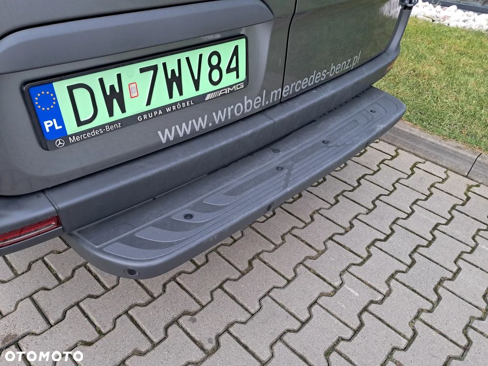 Mercedes-Benz E-SPRINTER - 8