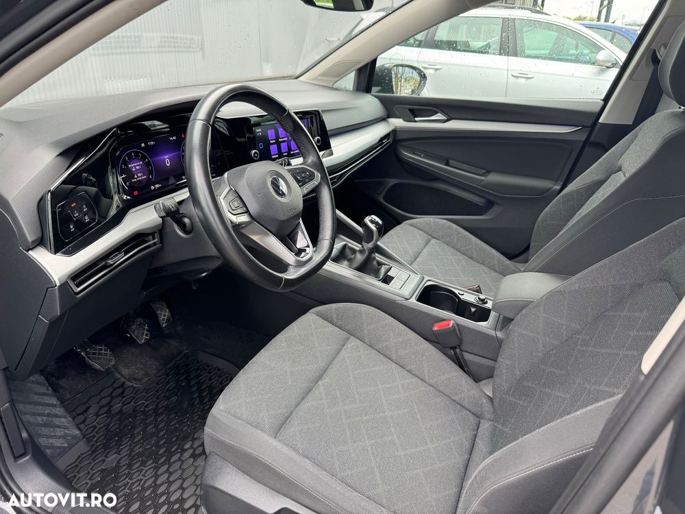 Volkswagen Golf - 5