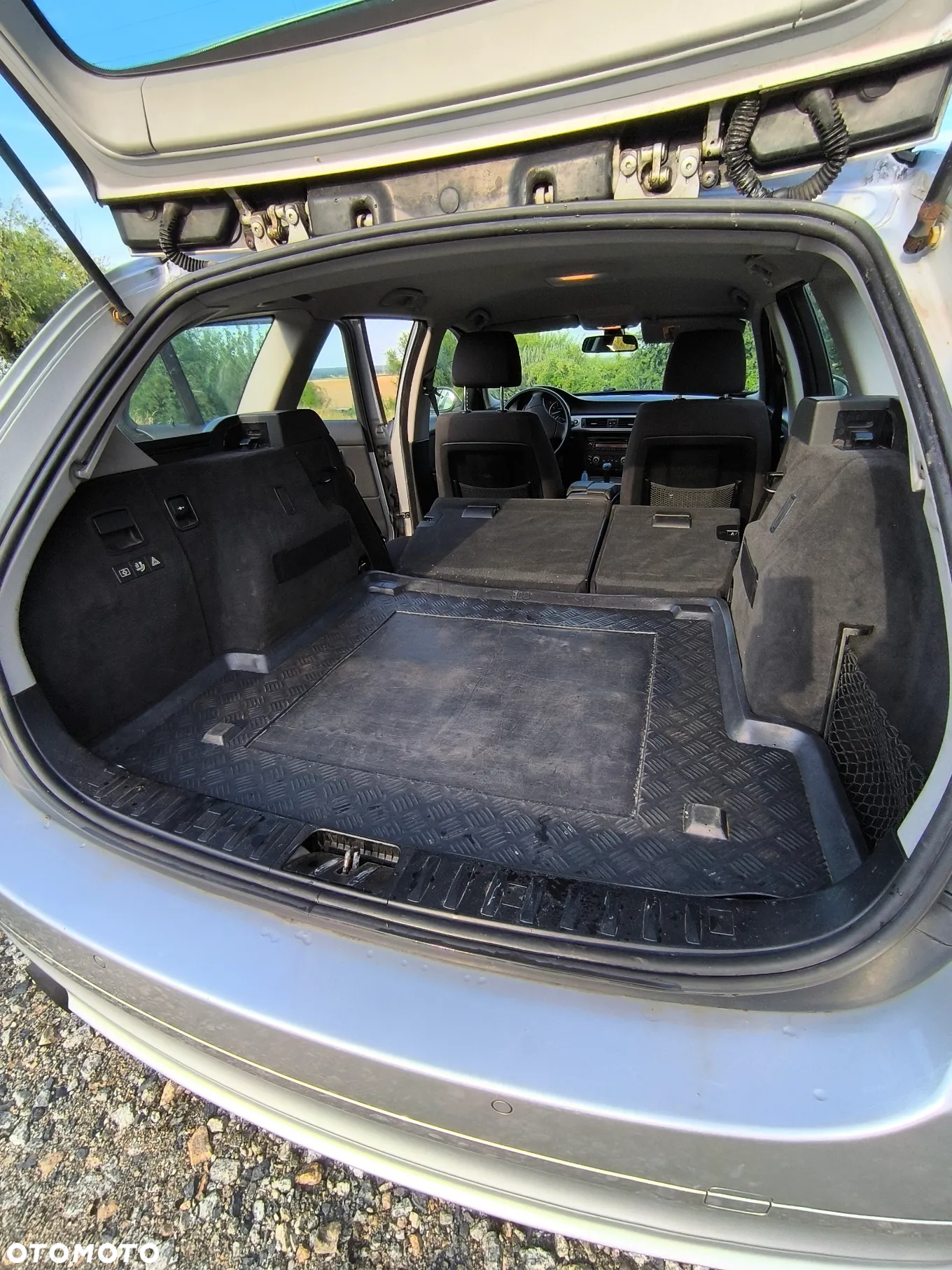 BMW Seria 3 318i - 14