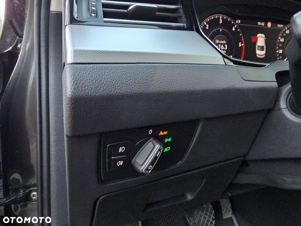 Volkswagen Passat 2.0 TDI BMT Comfortline DSG7 - 31