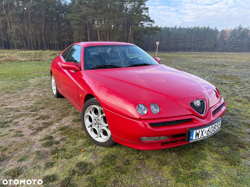 Alfa Romeo GTV - 11