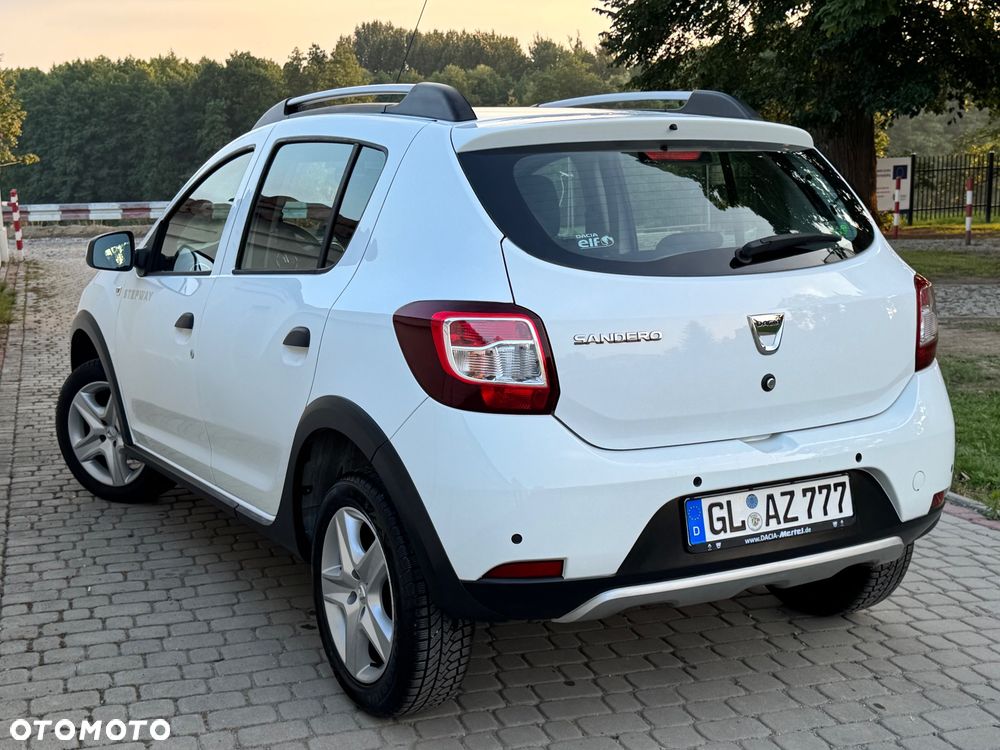 Dacia Sandero Stepway - 13