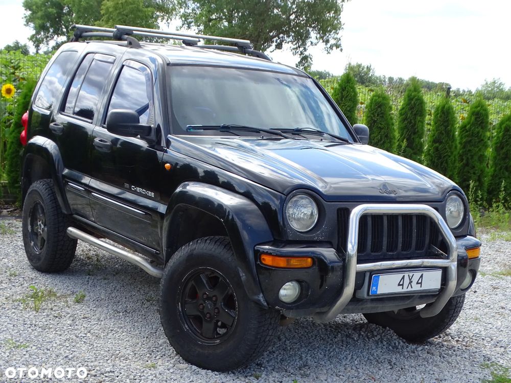 Jeep Liberty - 16