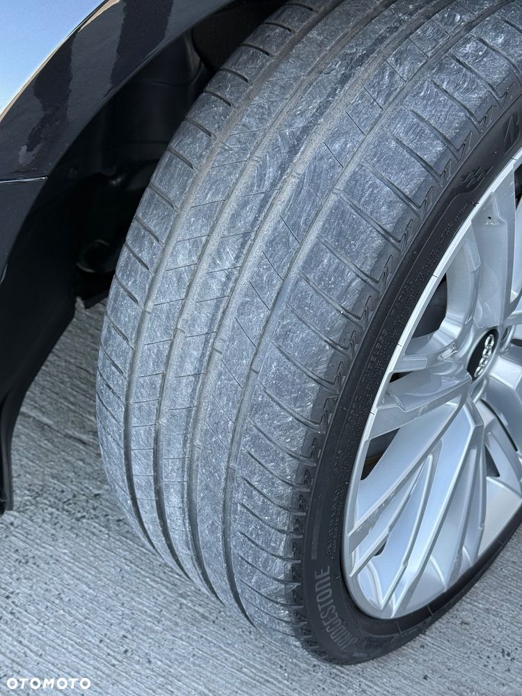 Audi A4 Avant 35 TFSI S tronic S line - 11