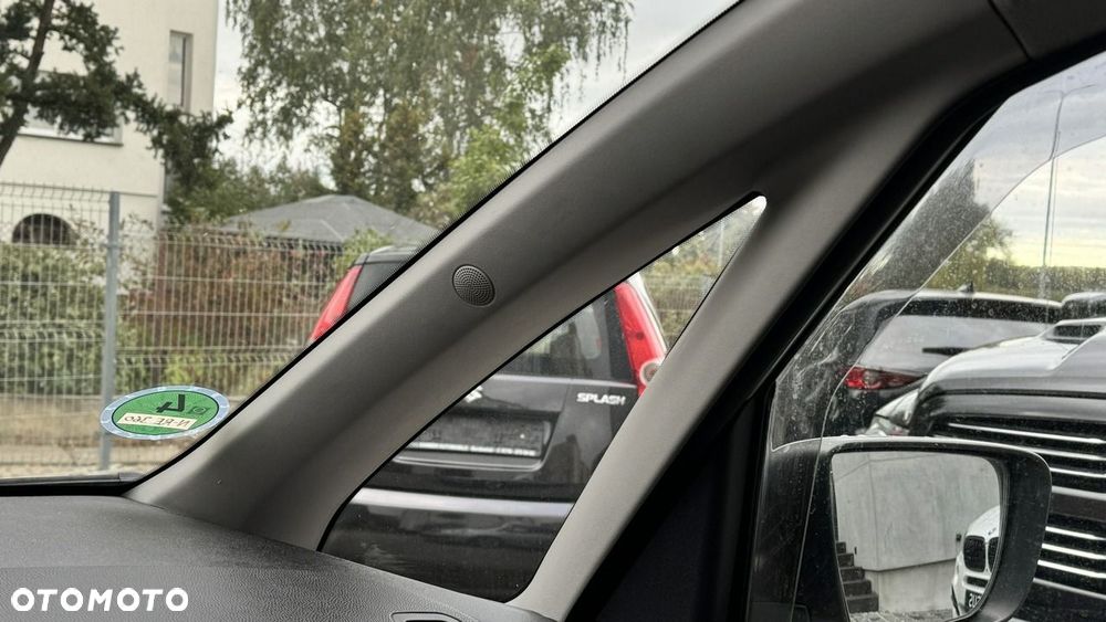 Kia Venga - 16