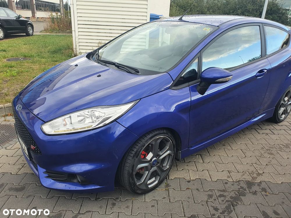 Ford Fiesta ST - 2