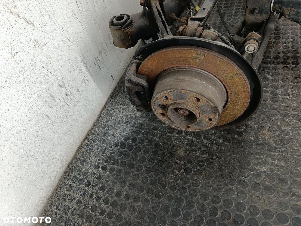 WÓZEK, TRAWERS TYŁ BMW E87 2.0 D HATCHBACK - 5