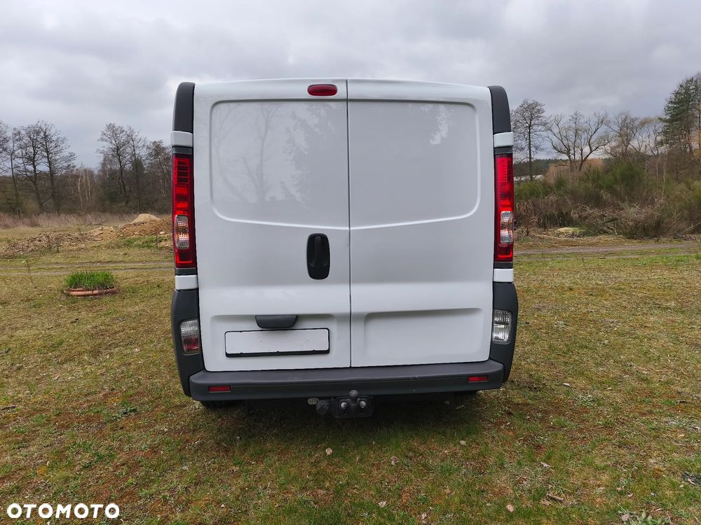 Opel VIVARO - 12
