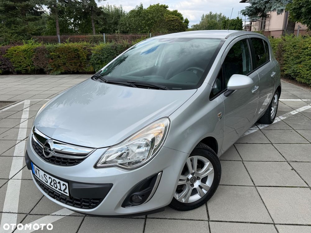 Opel Corsa 1.4 16V 150 Jahre - 1