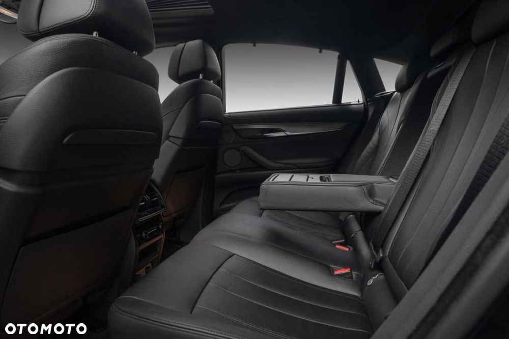 BMW X6 xDrive30d - 32