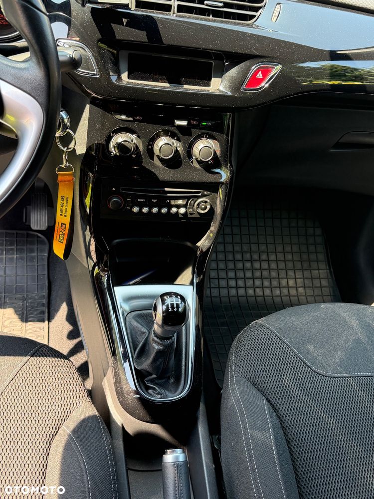 Citroën DS3 1.6 VTi SoChic - 12