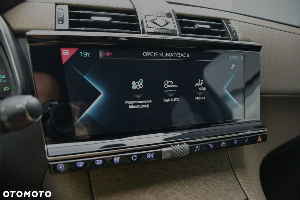 DS Automobiles DS 7 Crossback 1.6 E-Tense Bastille + - 36