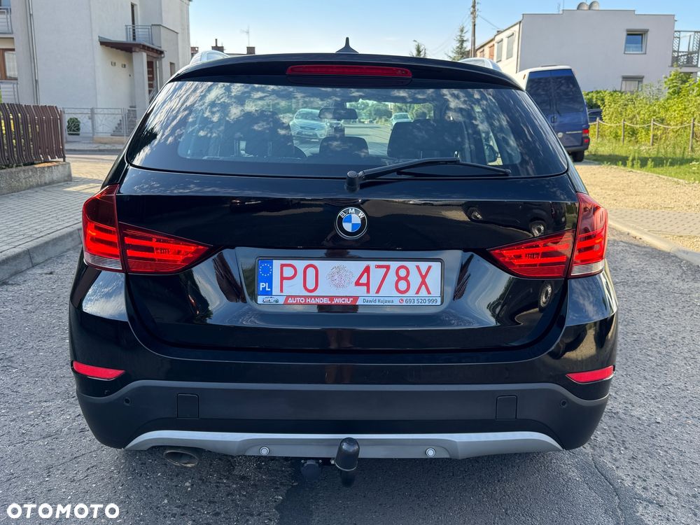 BMW X1 sDrive18d xLine - 24