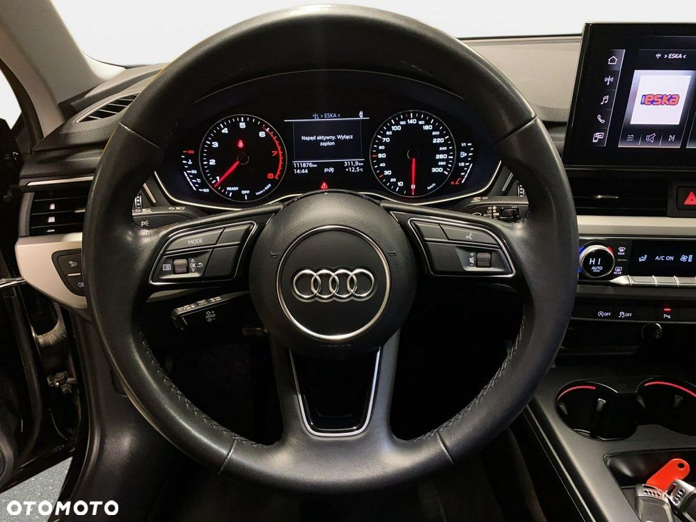 Audi A4 Limousine - 21