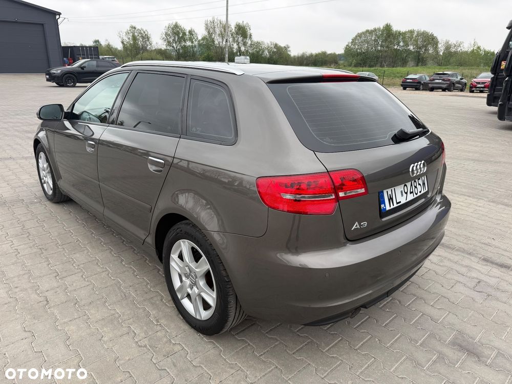 Audi A3 Sportback 1.6 TDI Attraction - 7