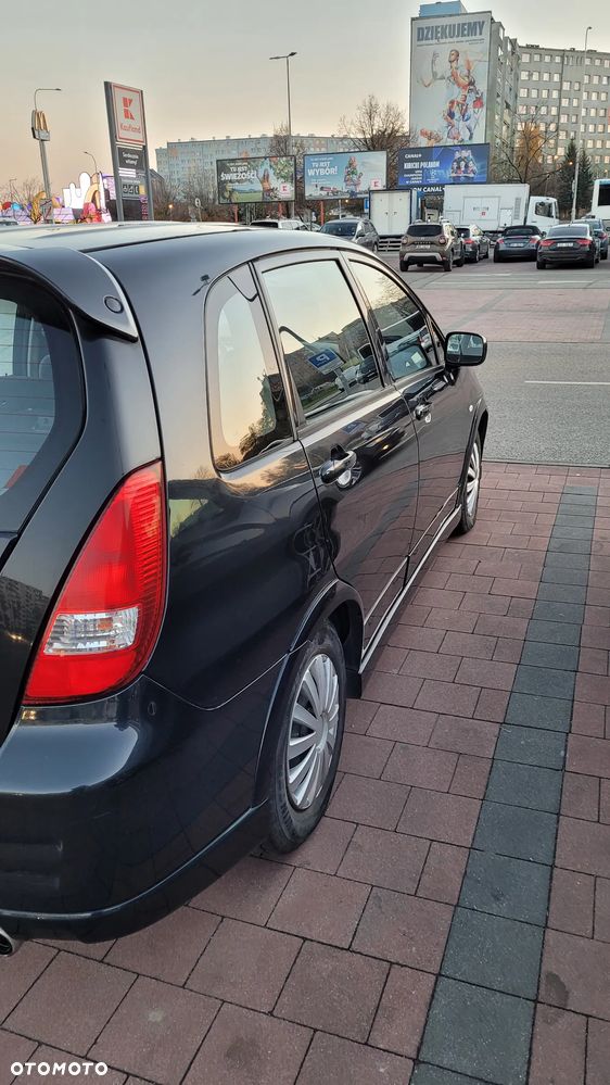 Suzuki Liana 1.6 - 9