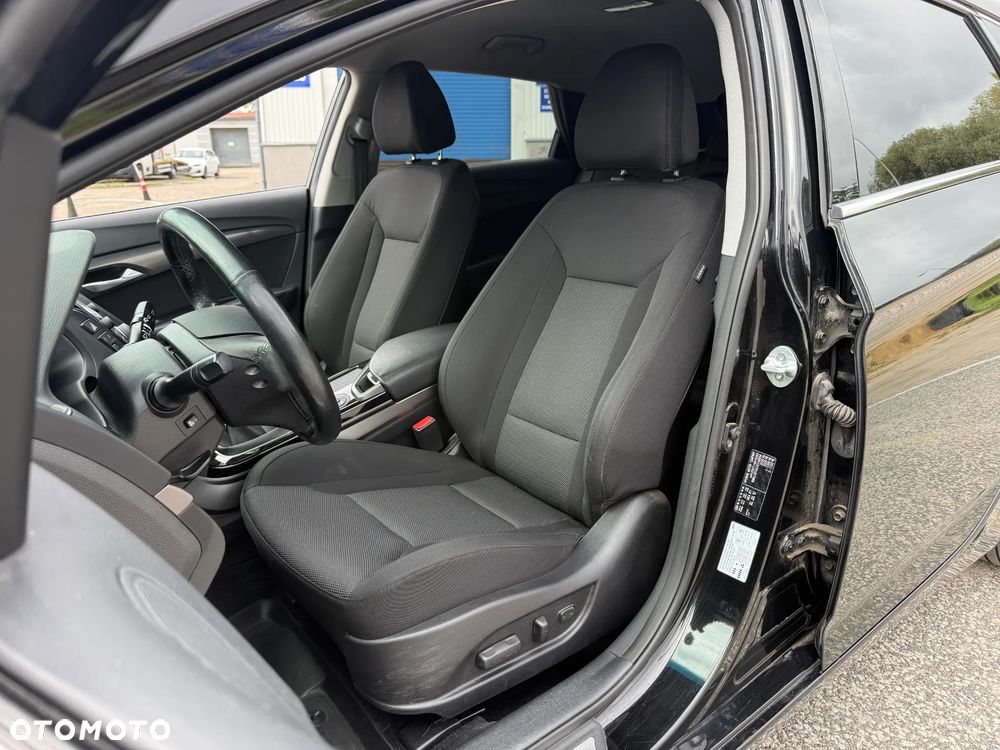 Hyundai i40 Kombi blue 1.6 Family+ - 4