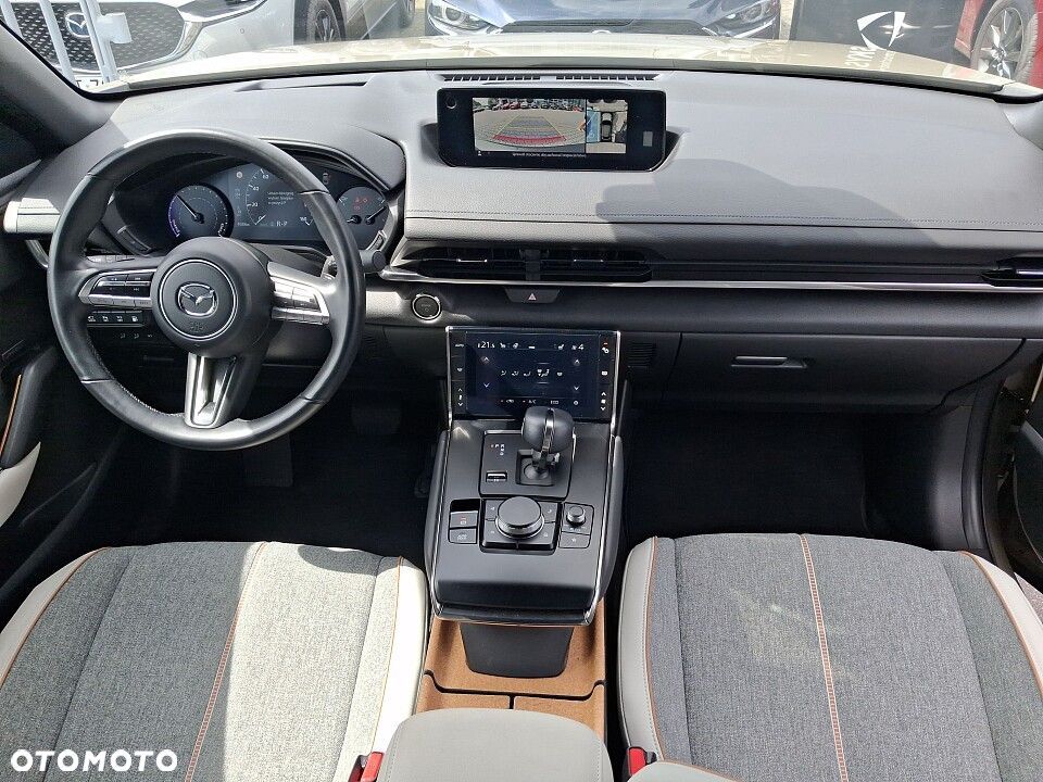 Mazda MX-30 - 16