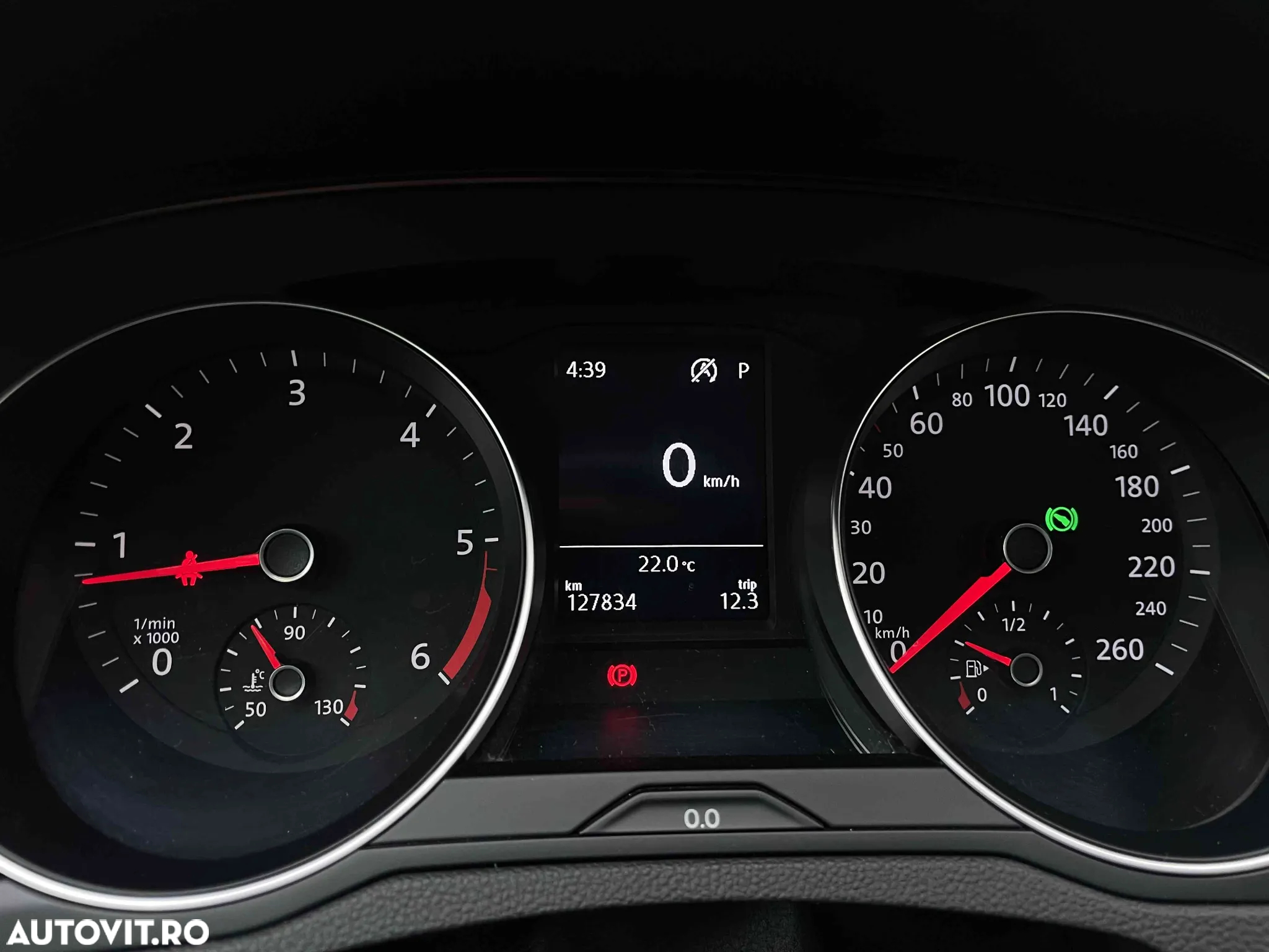 Volkswagen Passat - 8